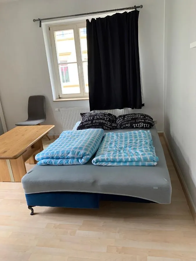 Apartment Mit 2 Schlafzimmern In Dresdner Neustadt Dresden