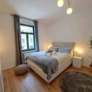 Gemuetliche Helle Apartment